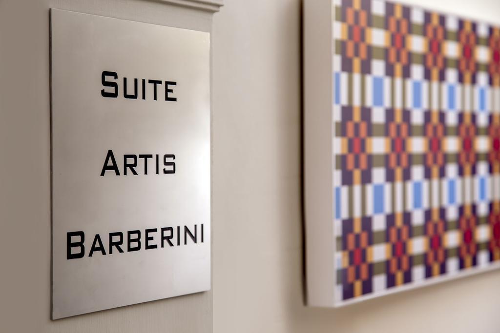 Suite Artis Barberini Rome Luaran gambar